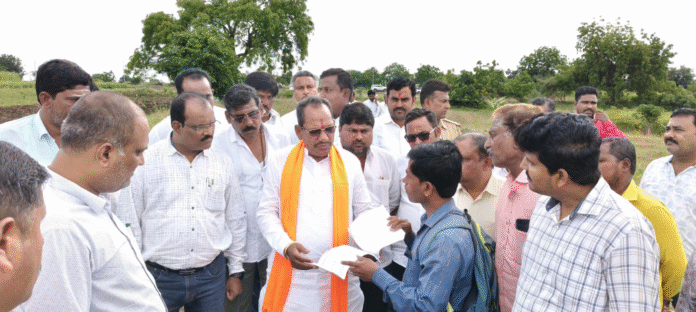 MLA Prabhu Chavan inspects Kamalnagar Praja Soudha IBC